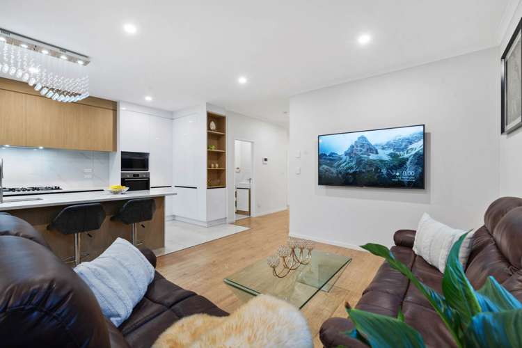 4 Koromeke Street Flat Bush_20