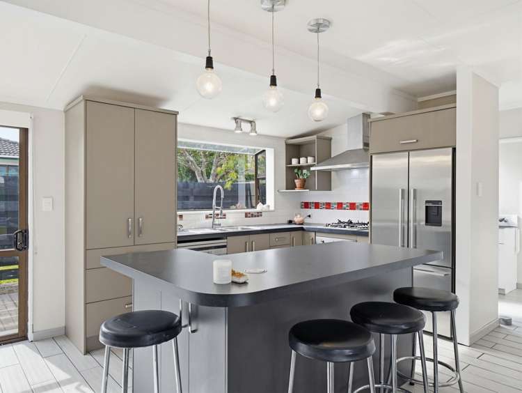 7 Willowstream Grove Cloverlea_1