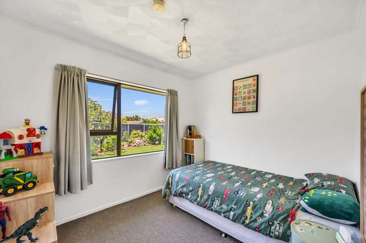 27 McKeefry Avenue Greenmeadows_10