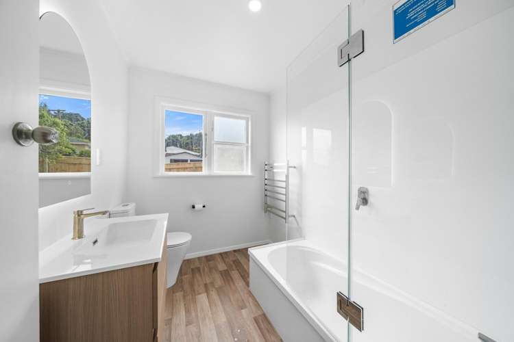 8 Hampshire Street Cannons Creek_8