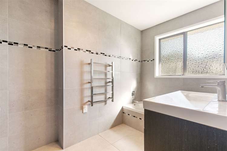 12a Redoubt Road Goodwood Heights_10