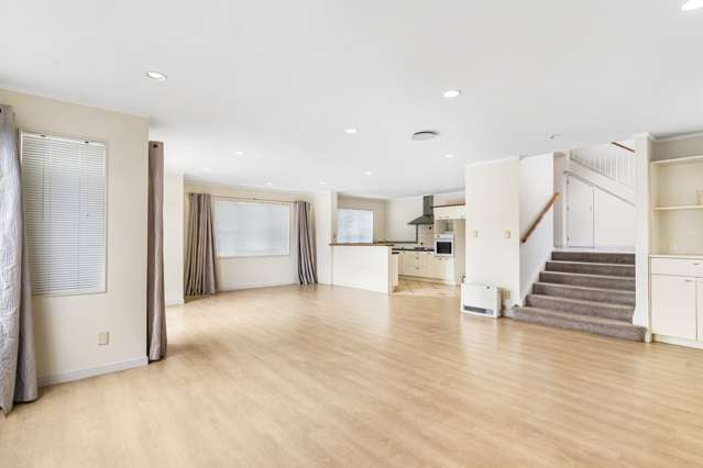 2/17 Maungarei Road Remuera_3