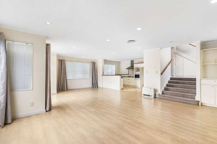 2/17 Maungarei Road Remuera_3