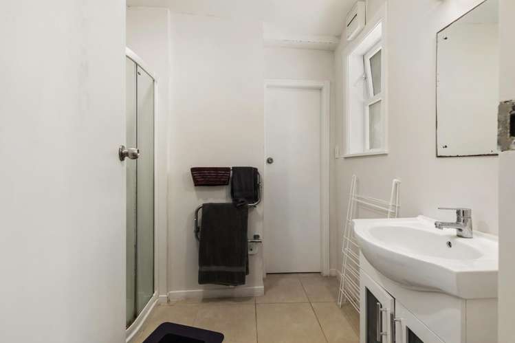 35 Raroa Road Kelburn_15