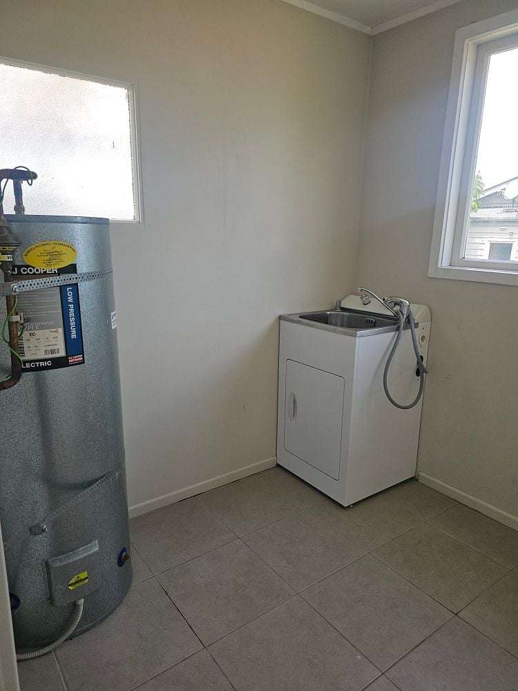 65 Ernie Pinches Street Wesley_8