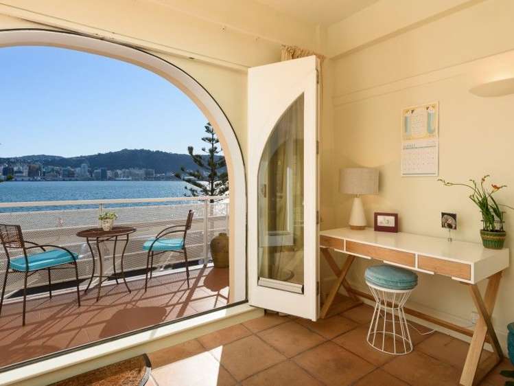 2/306 Oriental Parade Oriental Bay_12