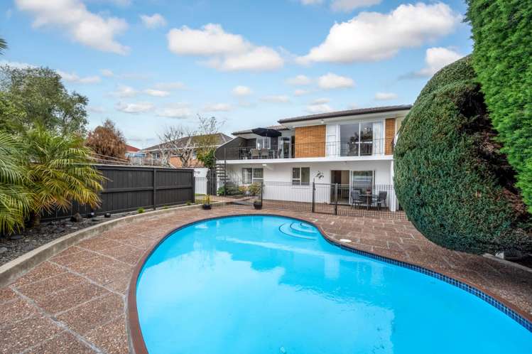 12 Letterkenny Place Blockhouse Bay_21