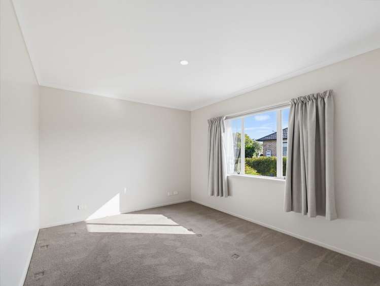 87 Riverside Drive Waiuku_21