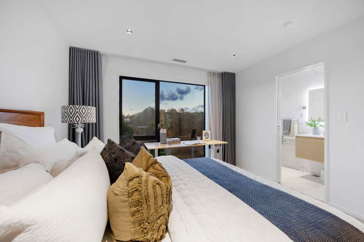 2F Hollywood Avenue_5