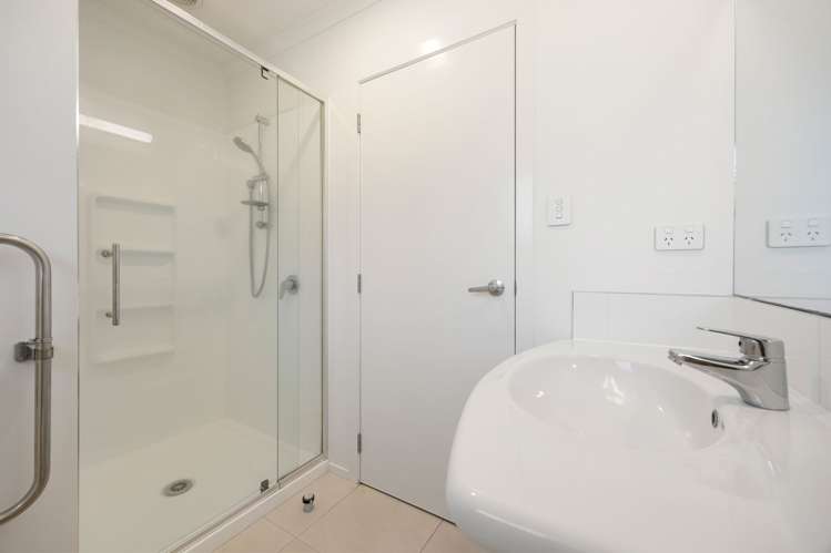 2/3 Manning Street Hamilton Central_8