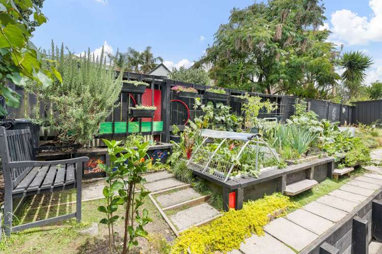 9a Sharon Road Waiake_21