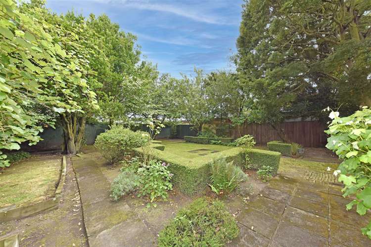 119 Avonhead Road Avonhead_17