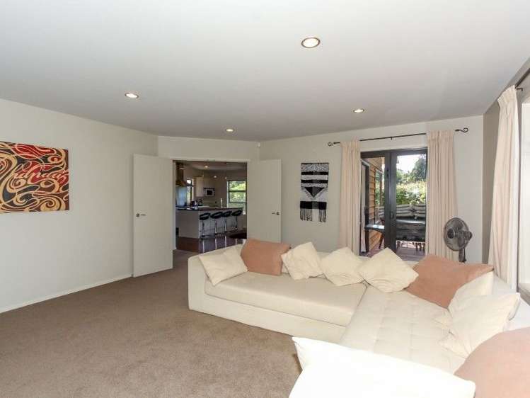 34 Roto Street Hurdon_14