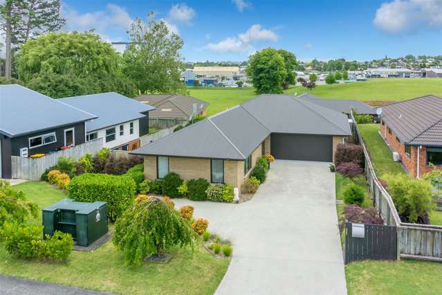 207 Raeburne Street Te Awamutu_1