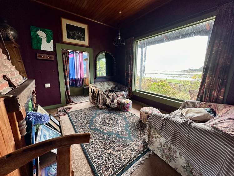 5 Park Lane Owaka_14