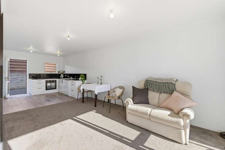 8/20 Miro Street Mount Maunganui_2