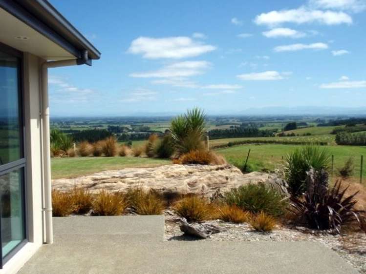 141a Poynter Road Winton Surrounds_17