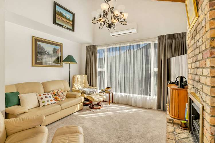 34 Smale Street Point Chevalier_27