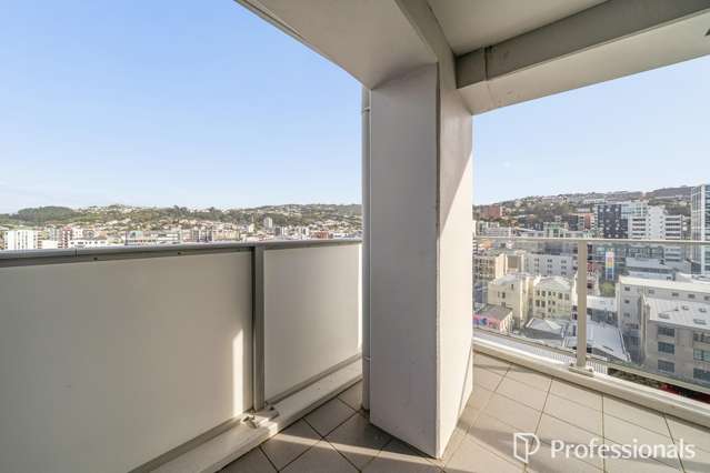 1215/74 Taranaki Street Te Aro_2