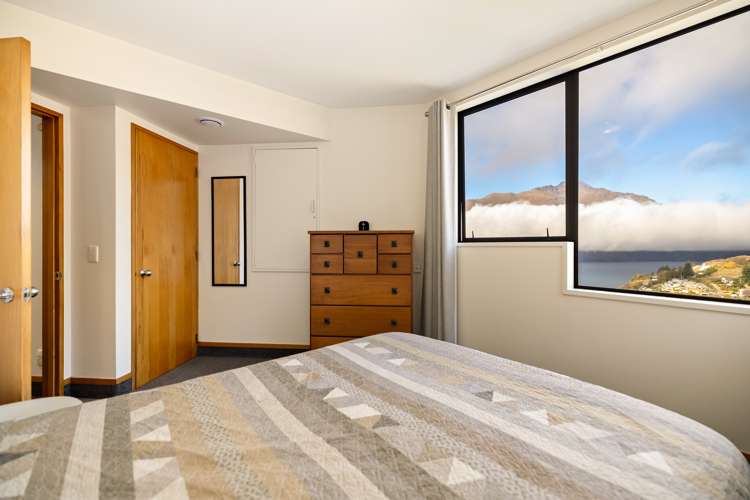 110b Wynyard Crescent Fernhill/Sunshine Bay_19