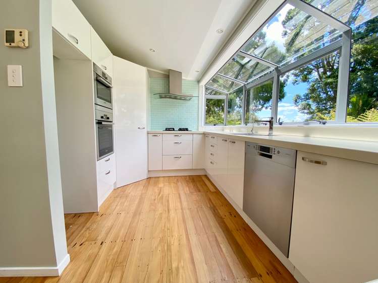 18 Manuka Road Titirangi_5