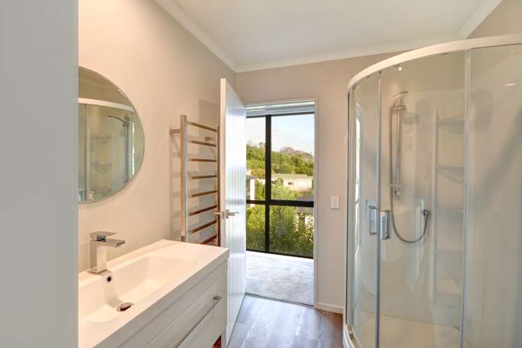 21 Brugh Place Andersons Bay_15