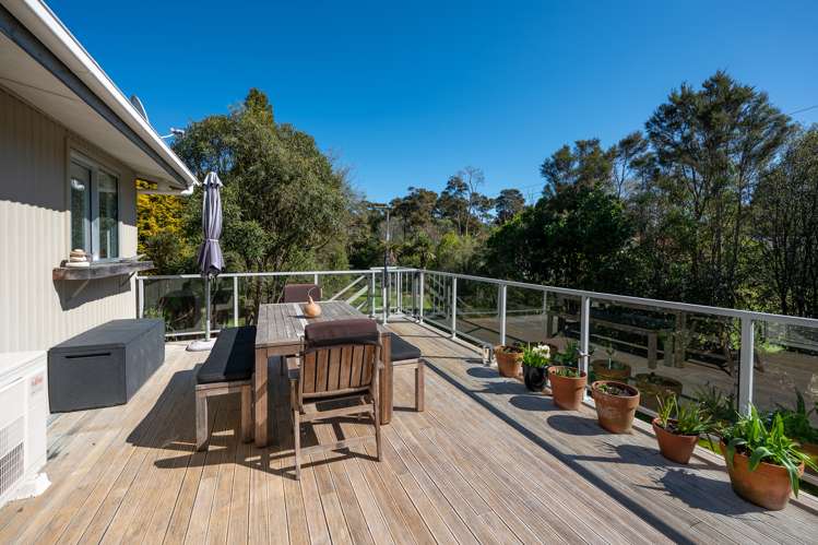 19 Te Heuheu Parade Lake Taupo (East)_14