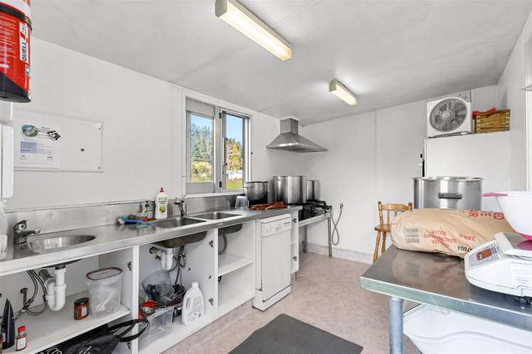 20 Neudorf Road Upper Moutere_18