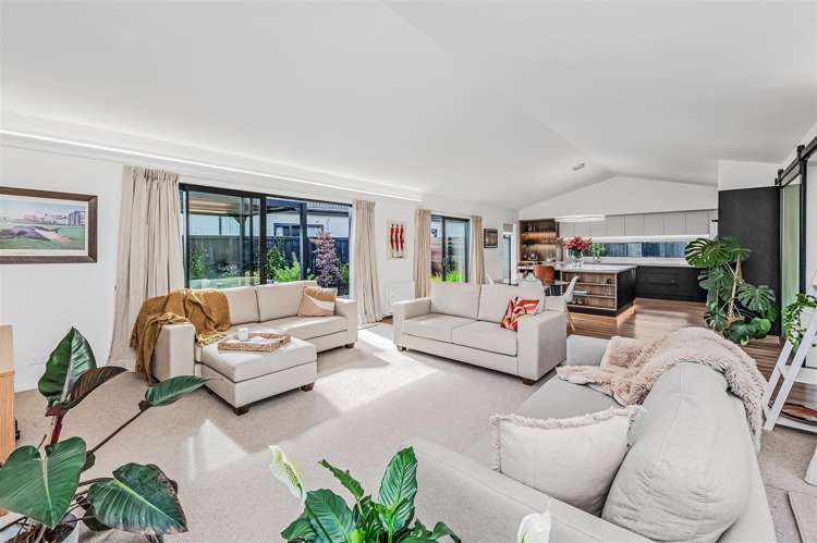 10 Kinnerton Lane Casebrook_7