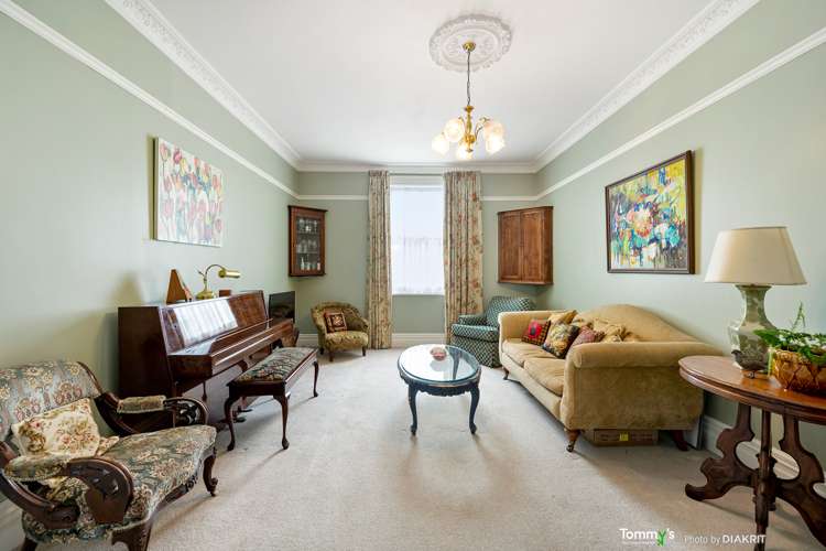 8 Calgarry Avenue Thorndon_9