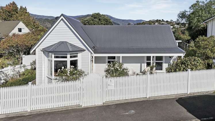 1 Britannia Heights Stepneyville_1