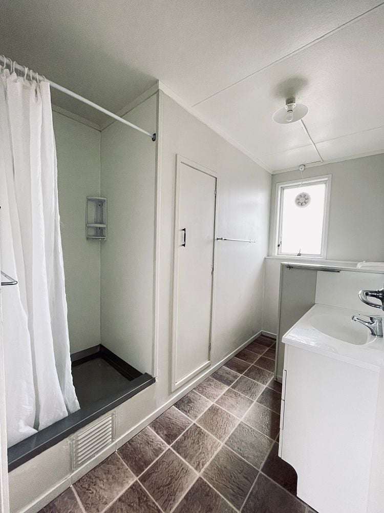 8 Anzac Parade Hamilton Central_17