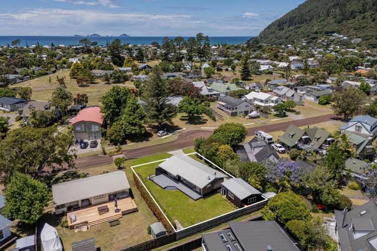 9 Blucher Reef Pauanui_16