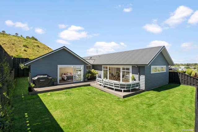 8 Knoll Rise Pukekohe_1