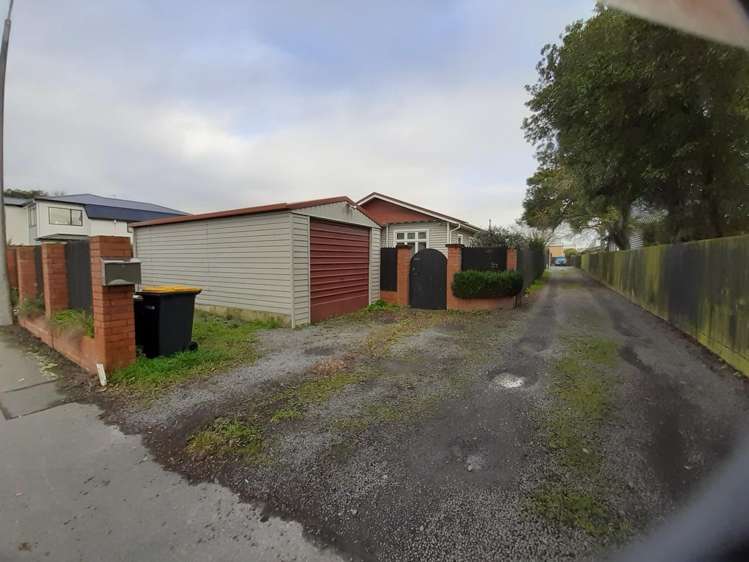 91 Mandeville Street 10211_1