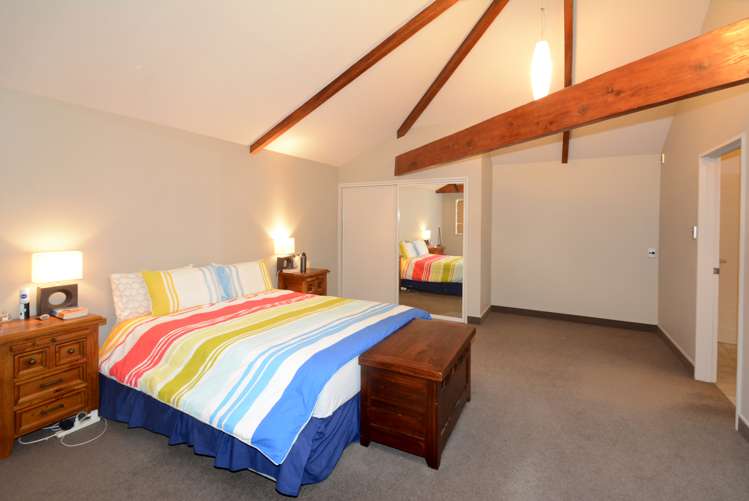 9/2 Manor Place Dunedin Central_5