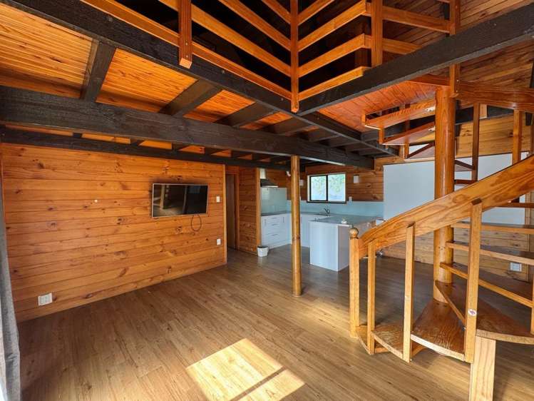 197 Henderson Valley Road 11401_2