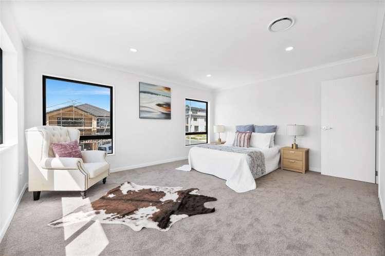 19 Aklander Rise Flat Bush_20