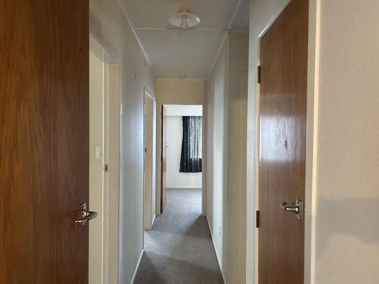 13 Alastair Avenue Owhata_6