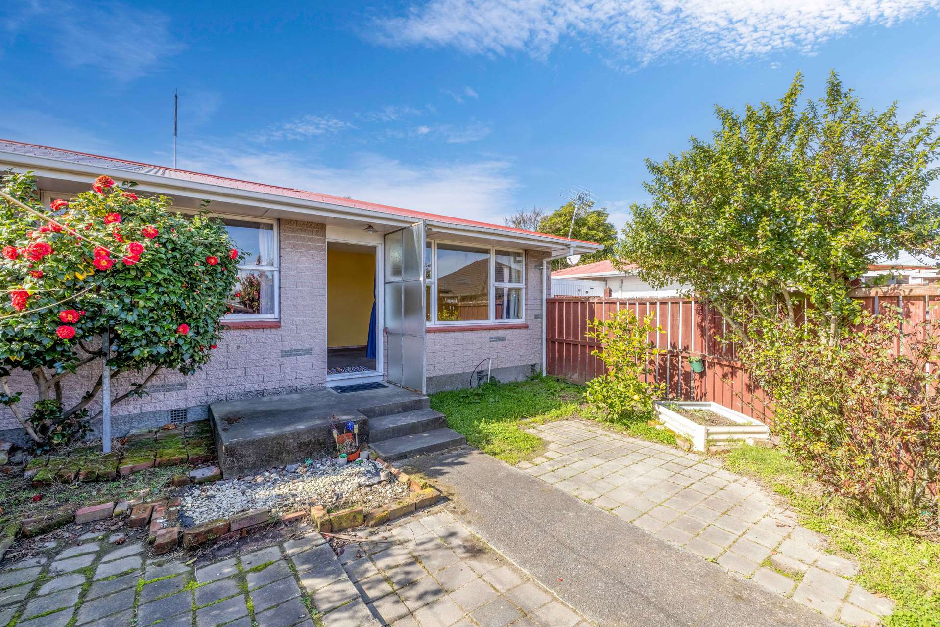 2/41 Lyndon Street Riccarton_0