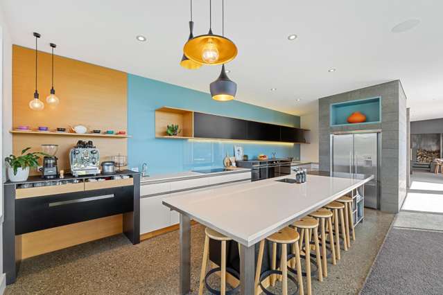 23-25 Black Road Otatara_1