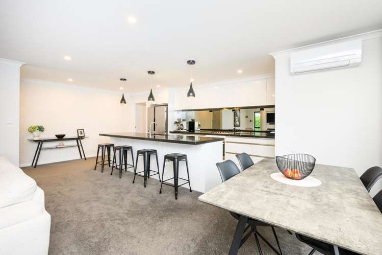 6 Ngaio Street West End_1