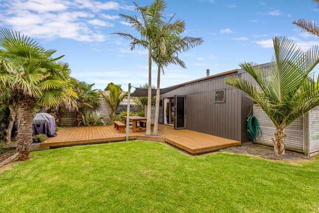 15a Barrett Road Whalers Gate_1