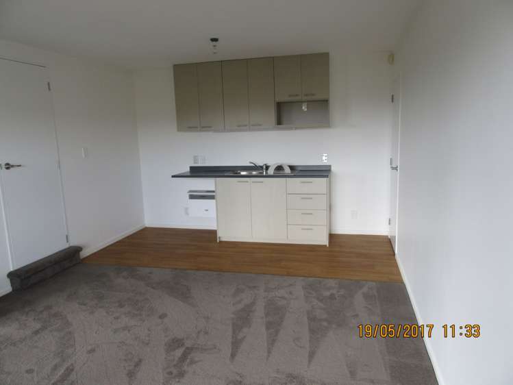 18 Tawhana Crescent Red Beach_4