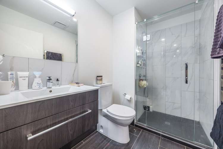 301/7 Scotia Place Auckland Central_9