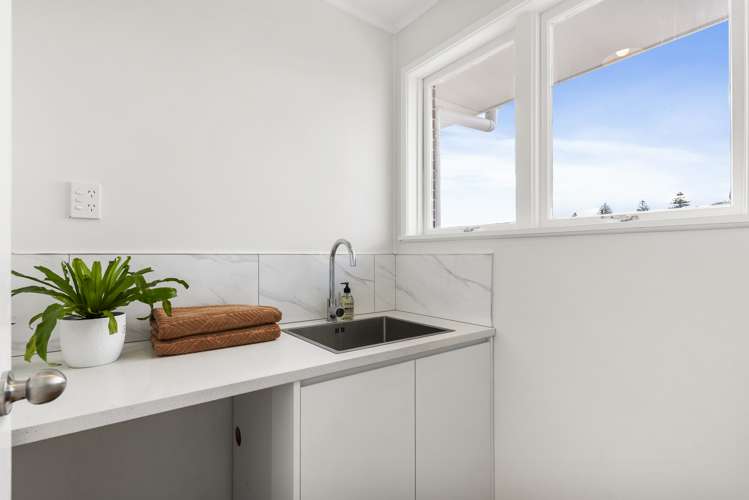 1/12a Inkerman Street Onehunga_13