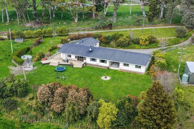 Sam and Hannah Whitelock selling their multimillion-dollar ‘trophy’ farm