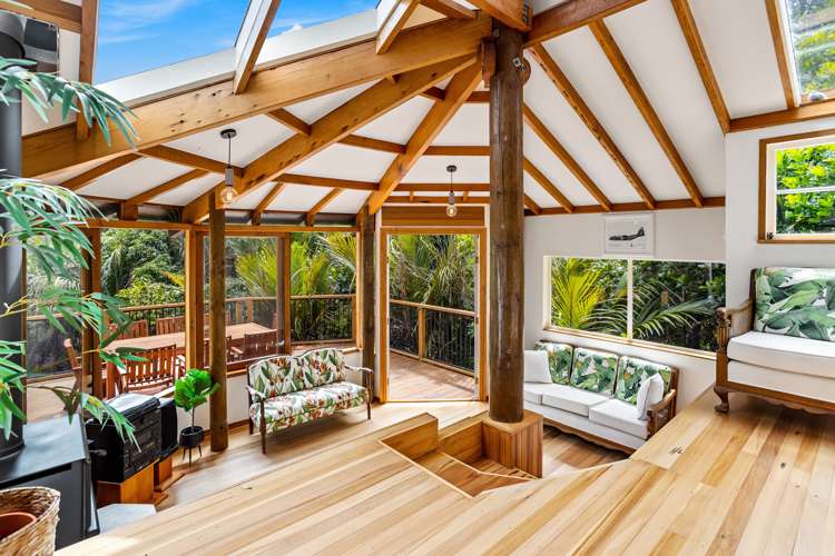 55 Rayner Road Piha_16