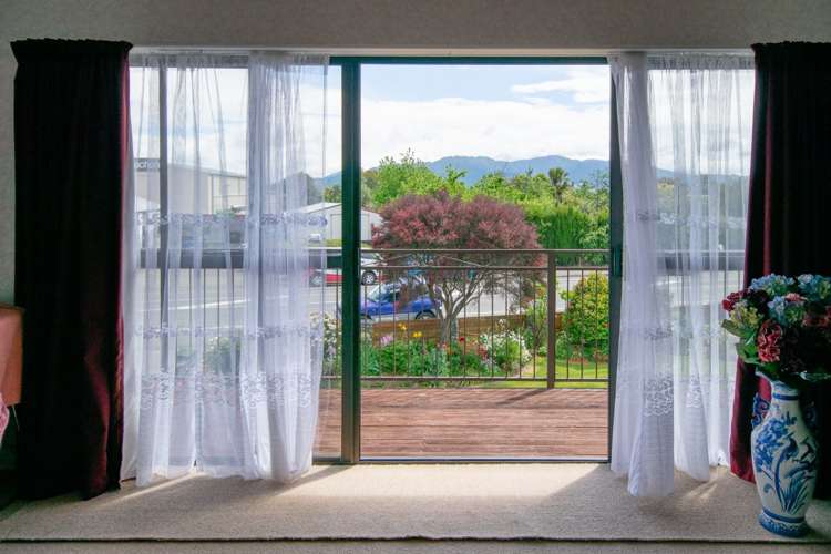 67a High Street Renwick_26