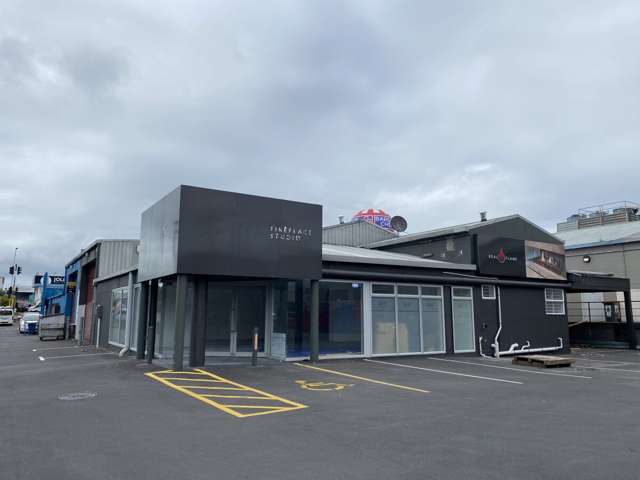 Unit C, 234 Archers Road Wairau Valley_1